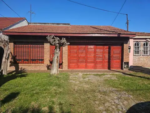 Venta casa 3 amb.con Cochera.Quilmes O.