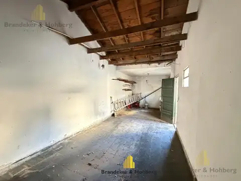 Casa en Venta con 1 cochera