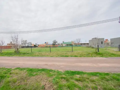 Terreno en Venta 32  mts Fondo