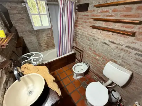 Casa en Venta con 3 cocheras