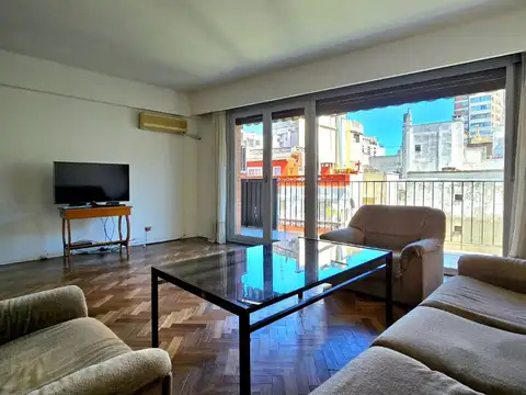 Depto venta Recoleta 4 amb + dependencia y cochera