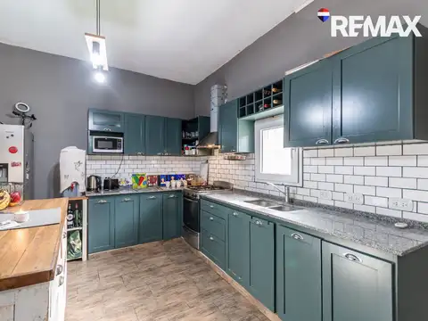 Venta casa con piscina en Ezeiza sin expensas