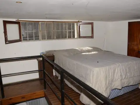 Depto Tipo Casa en Venta con 1 cocheras