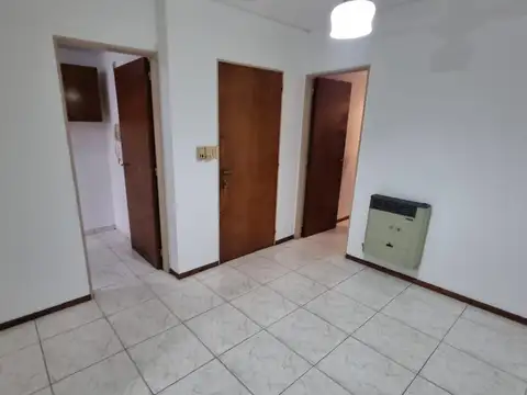 Departamento 5 ambientes con 1 baño