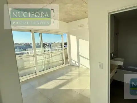 Oficina 2 ambientes con 1 baño