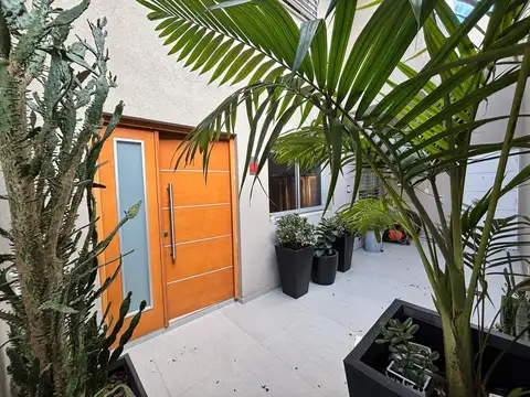 PH EN VILLA DEVOTO  5 AMBIENTES MODERNO AMPLIO LUMINOSO Y DE CATEGORIA. IMPECABLE!!!