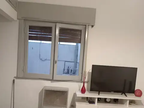 Depto Tipo Casa en Venta en Parque Patricios, USD 70.000