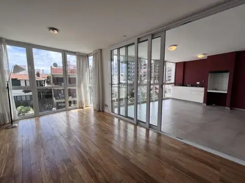 Departamento en Venta con 2 cocheras