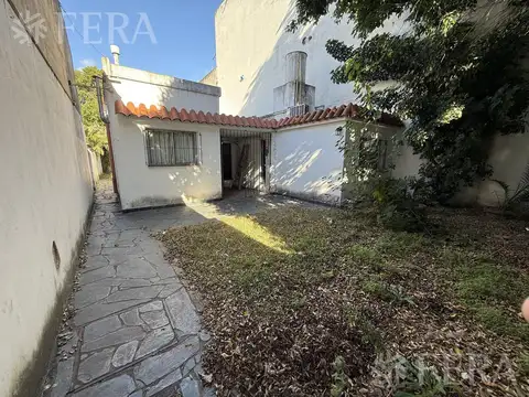 Venta PH 4 ambientes con jardín en Wilde