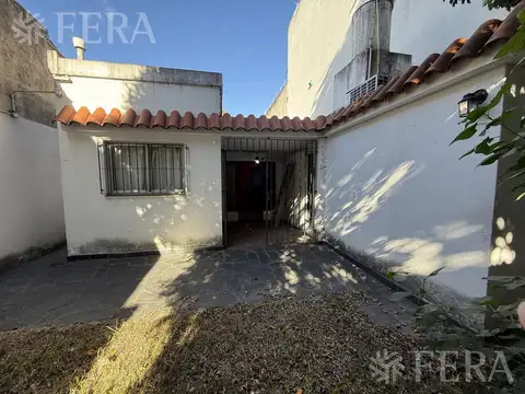 Depto Tipo Casa en Venta 40 años