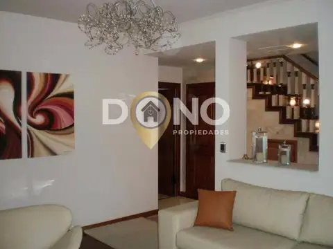 Casa en Venta en Bernal, USD 380.000