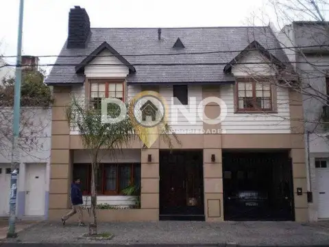 Casa en venta en Quilmes Centro. Nuevo precio.