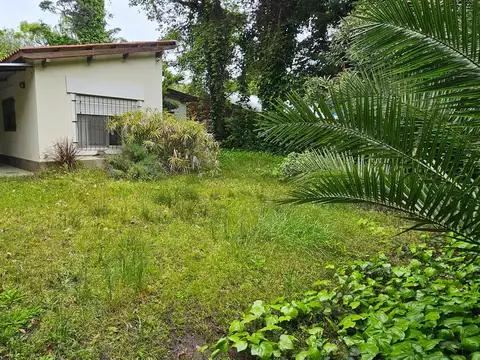 Casa 3 ambientes con 2 baños