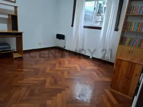 Somellera 5600, Piso 1