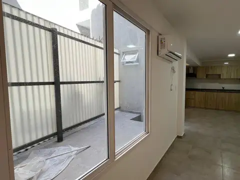 Depto Tipo Casa en Alquiler al Suroeste