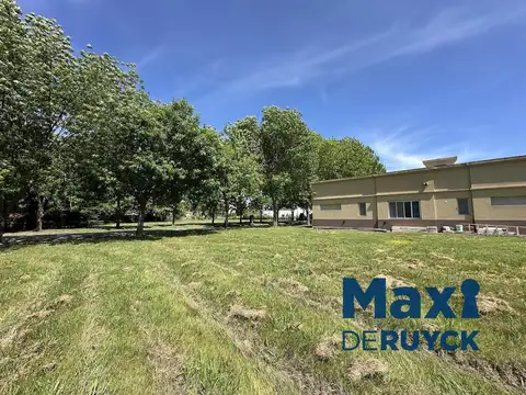 Terreno en Venta de 2598,0 m2