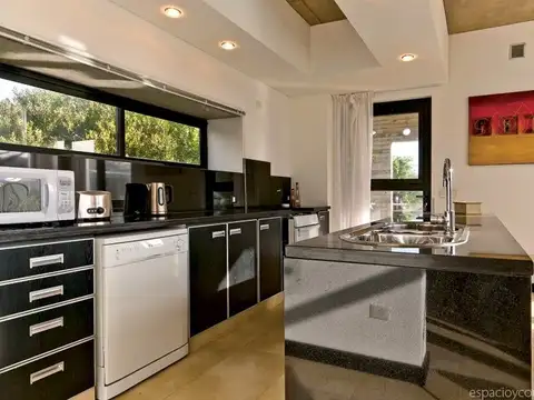 Cod 223 – Casa Avutarda