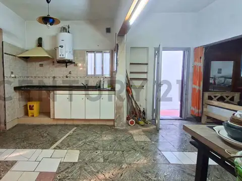 Venta 3 Casas en un mismo lote en Alberdi, Rosario