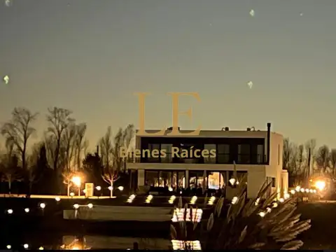 VENTA DE CASA EN EL NAUDIR A LA LAGUNA