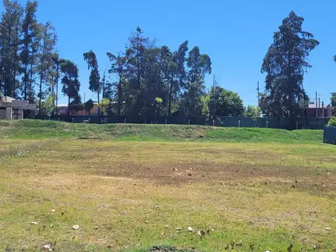 Terreno en Venta 30  mts Fondo