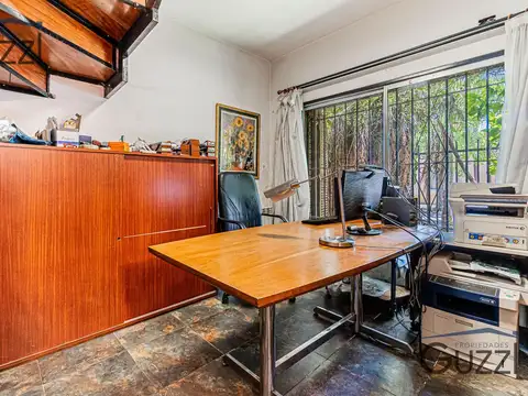 Casa 7 ambientes con 4 baños