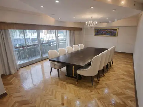 Piso completo 5 Amb 345 m² Totales 2 Cocheras