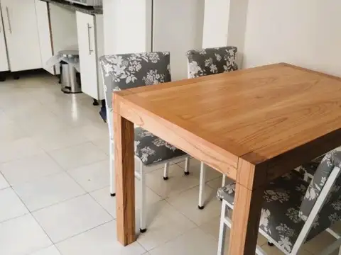 San Juan 3032 , Piso 0