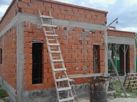 Venta Casa en Santa Sofía- Pilar del Este al 5500