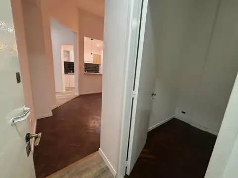 Depto Tipo Casa en Venta 60 años