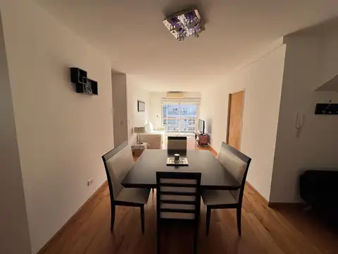 Avenida Directorio 1700, Piso 8°