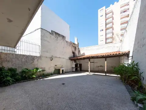 VENTA Dto. 5 Amb.Tipo PH /A.CTO.-CHACARITA-PERMUTA
