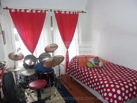Depto Tipo Casa en Venta 40 años