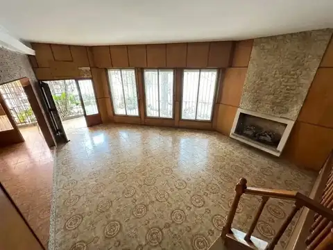 Venta Casa 5 Ambientes en Parque Avellaneda