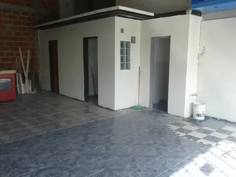 Local en Alquiler en Ituzaingó Sur, $ 1.320.000