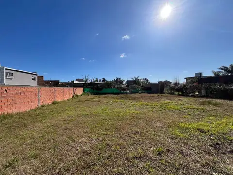 LOTE EN VENTA EN CASTELL 