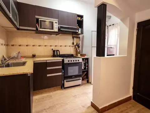 Depto Tipo Casa en Venta 46 años
