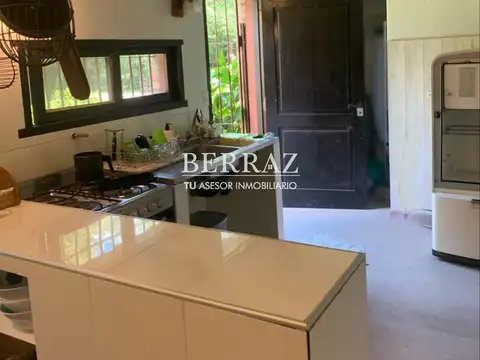 Casa en Alquiler Temporal con 2 cocheras