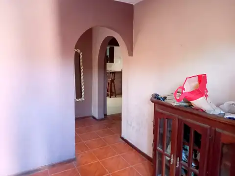 CASA DOS PLANTAS CALLE PRINCIPAL V CELINA