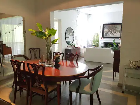 Casa alquiler en El Trebol - Victoria - San Fernando