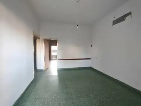 Victor Hugo 1663 , Piso 1