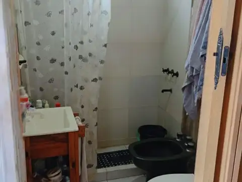 Venta Casa a Refaccionar en San Andres