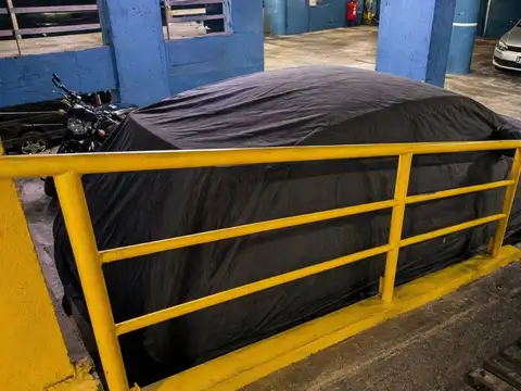 COCHERA A LA VENTA ADROGUE FRENTE A LA ESTACION