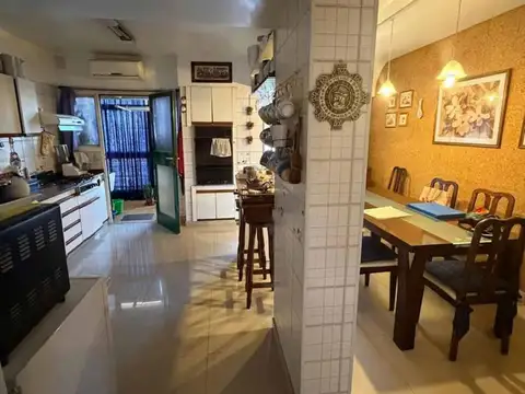 Departamento 4 ambientes con 4 baños