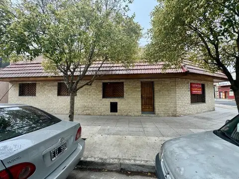 Casa - Venta - Argentina, Tres de Febrero - GUAMINI 5617