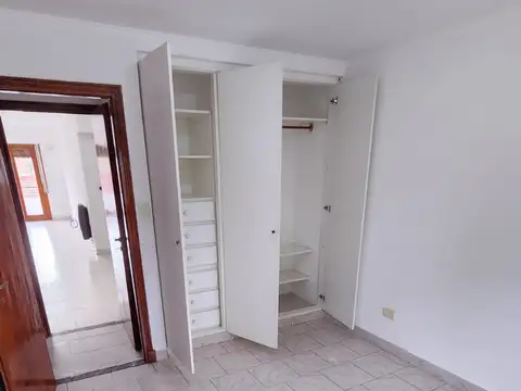 Depto Tipo Casa en Alquiler en Mar Del Plata, USD 780.000