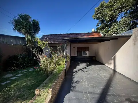 VENTA CASA 5AMB TEMPERLEY