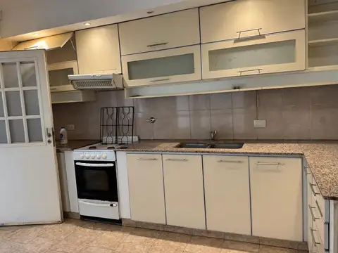 Casa en Alquiler de 4 dormitorios