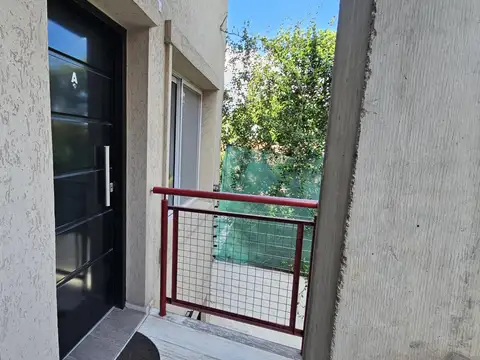 Departamento de 2 ambientes- Venta- Castelar Norte