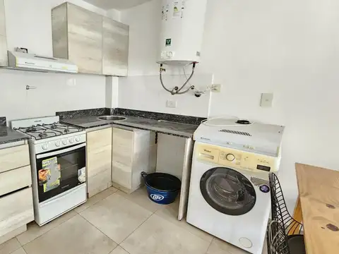 Depto Tipo Casa en Venta en Castelar, USD 60.000