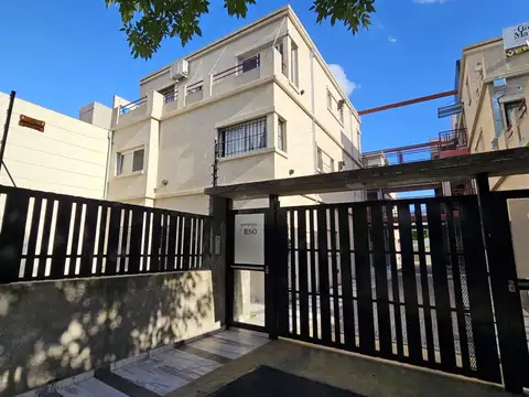 Departamento de 2 ambientes- Venta- Castelar Norte